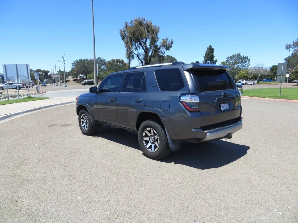 2017 Toyota 4Runner 5th Gen - Image 4 of 20