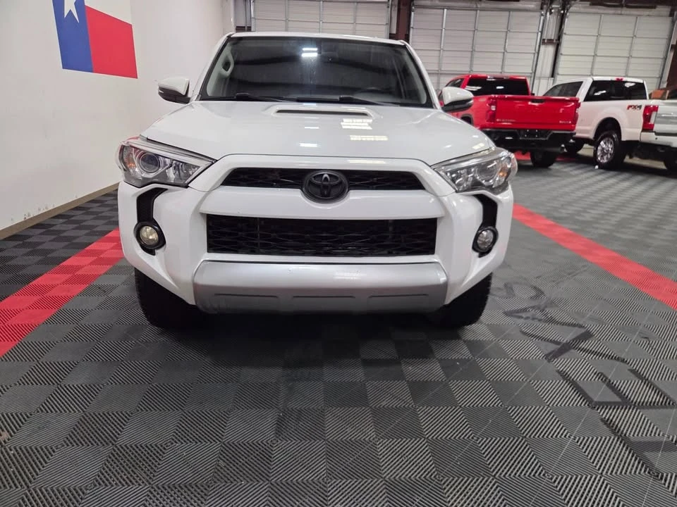 2017 Toyota 4Runner 5th Gen - Image 4 of 20