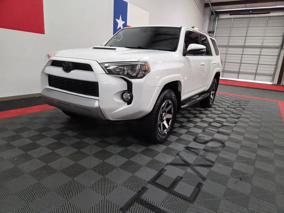 2017 Toyota 4Runner 5th Gen - Image 3 of 20