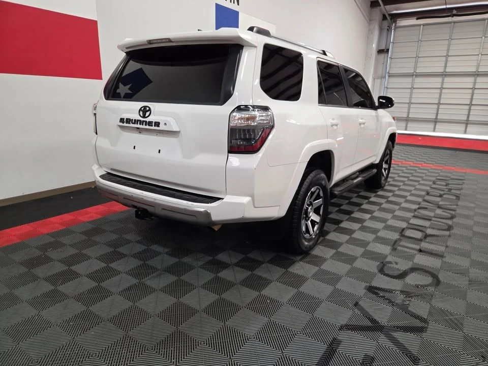 2017 Toyota 4Runner 5th Gen - Image 19 of 20
