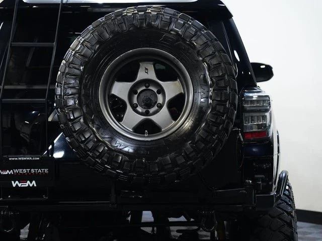 2017 Toyota 4Runner 5th Gen - Image 17 of 20