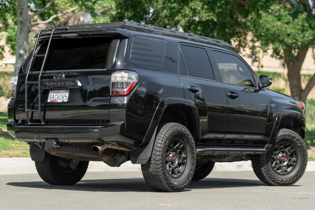 2017 Toyota 4Runner 5th Gen - Image 4 of 31