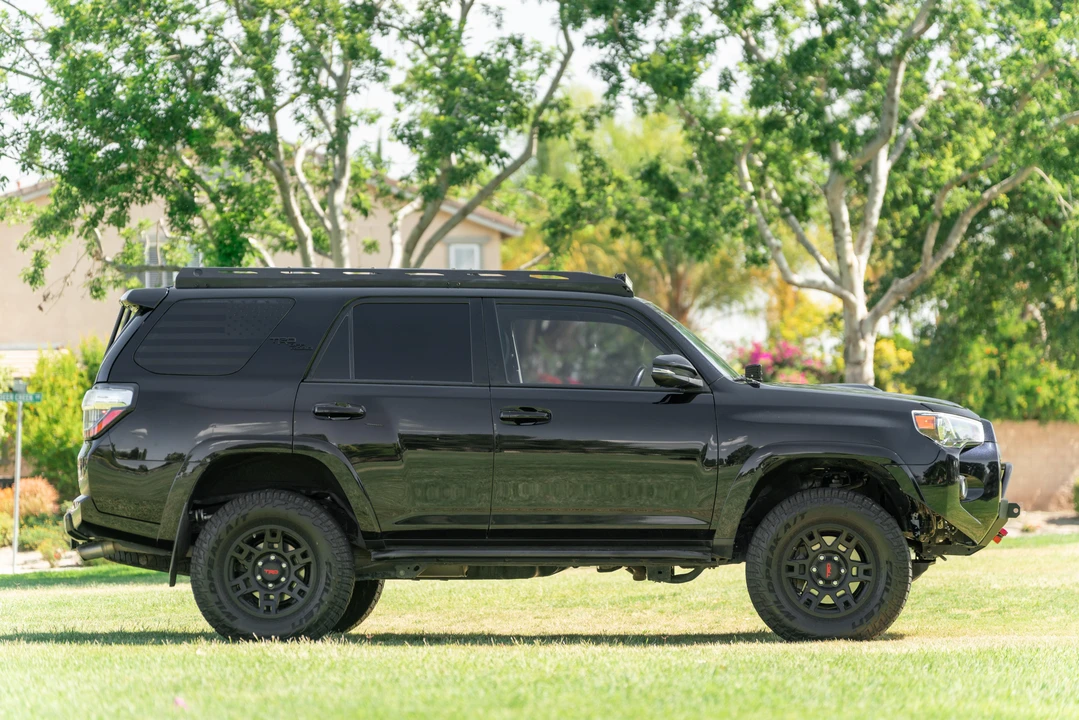 2017 Toyota 4Runner 5th Gen - Image 11 of 31
