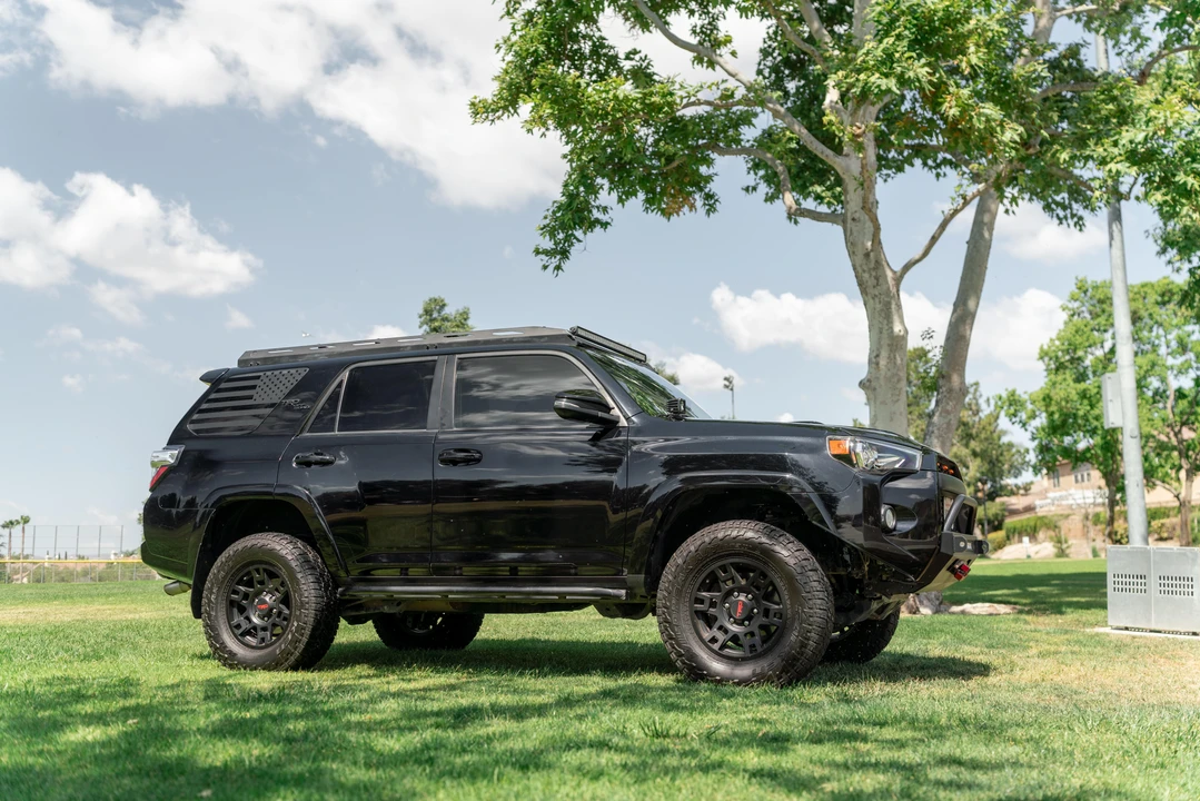 2017 Toyota 4Runner 5th Gen - Image 15 of 31