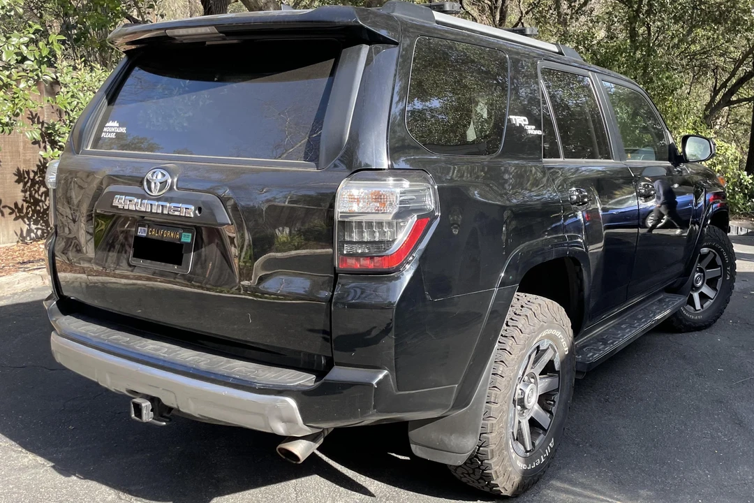 2017 Toyota 4Runner 5th Gen - Image 18 of 31