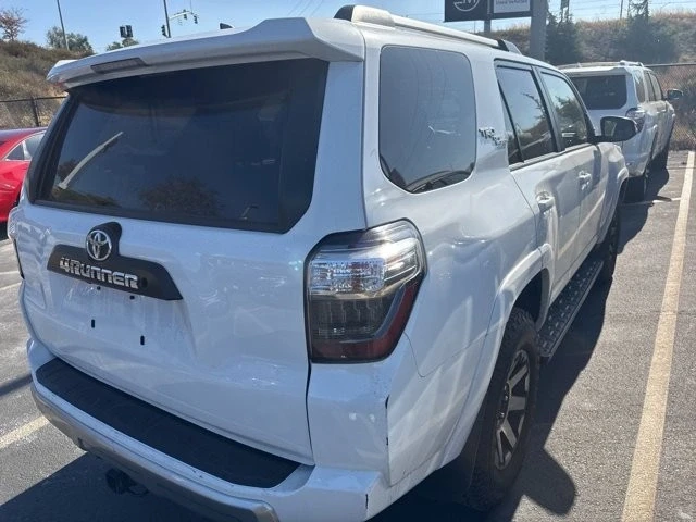 2017 Toyota 4Runner 5th Gen - Image 6 of 12