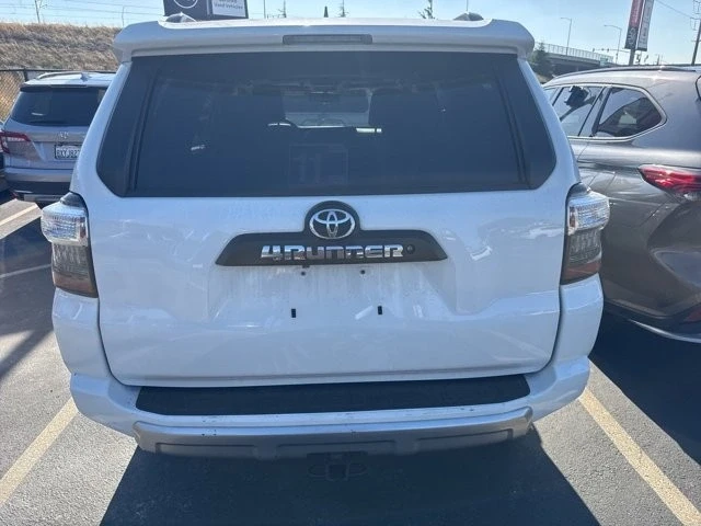 2017 Toyota 4Runner 5th Gen - Image 5 of 12