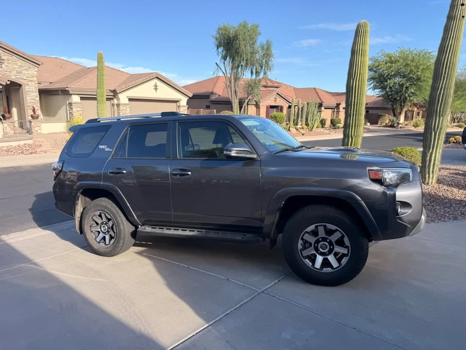 2017 Toyota 4Runner 5th Gen - Image 2 of 7