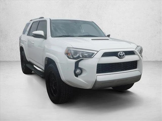 2017 Toyota 4Runner 5th Gen - Image 5 of 19