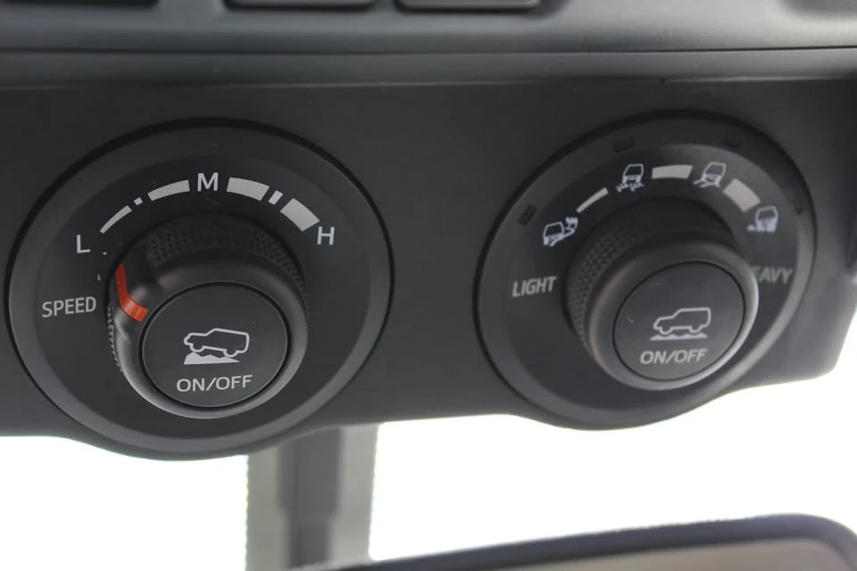 2017 Toyota 4Runner 5th Gen - Image 16 of 20