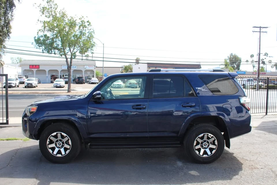 2017 Toyota 4Runner 5th Gen - Image 6 of 20