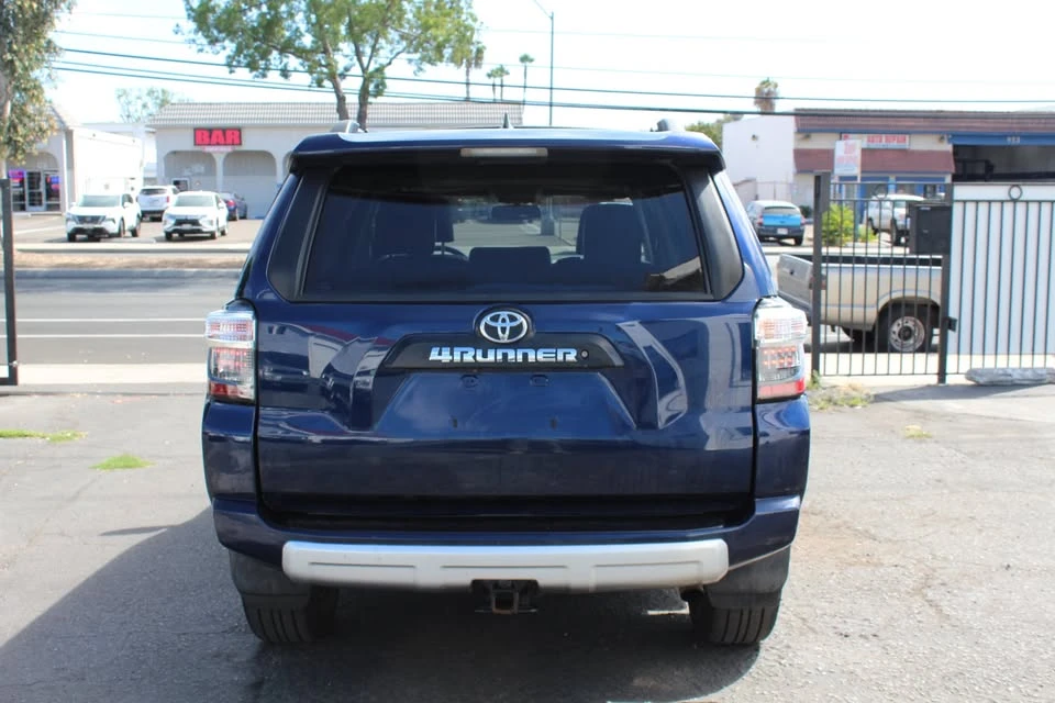 2017 Toyota 4Runner 5th Gen - Image 4 of 20