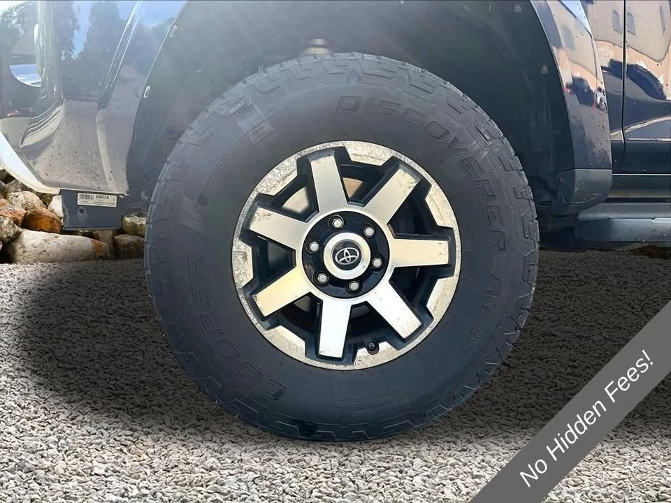 2017 Toyota 4Runner 5th Gen - Image 9 of 20