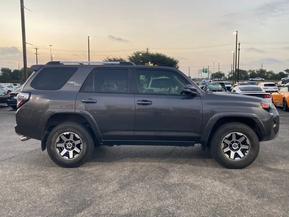 2017 Toyota 4Runner 5th Gen - Image 3 of 18