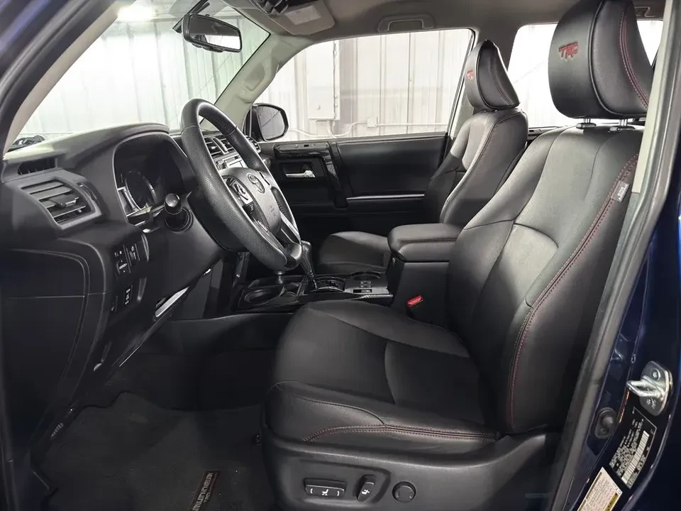 2017 Toyota 4Runner 5th Gen - Image 7 of 16