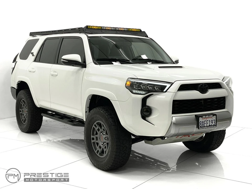 2017 Toyota 4Runner 5th Gen - Image 7 of 12