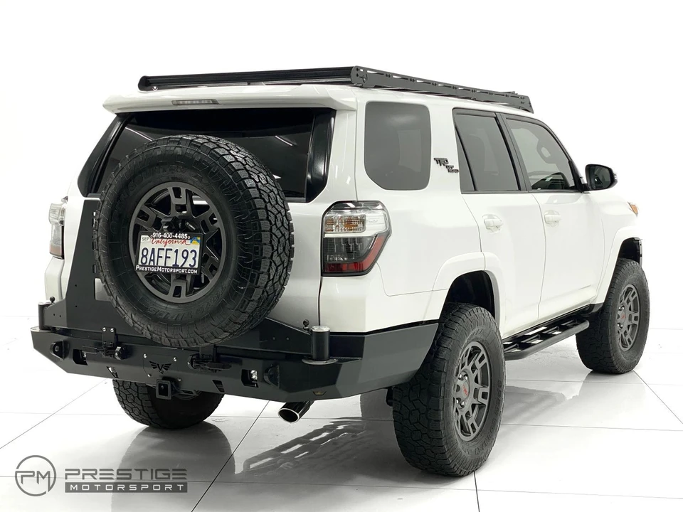 2017 Toyota 4Runner 5th Gen - Image 6 of 12