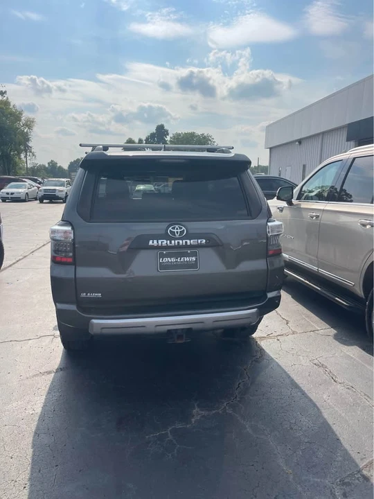 2017 Toyota 4Runner 5th Gen - Image 6 of 14