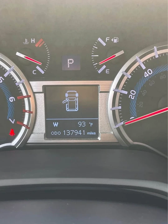 2017 Toyota 4Runner 5th Gen - Image 8 of 14