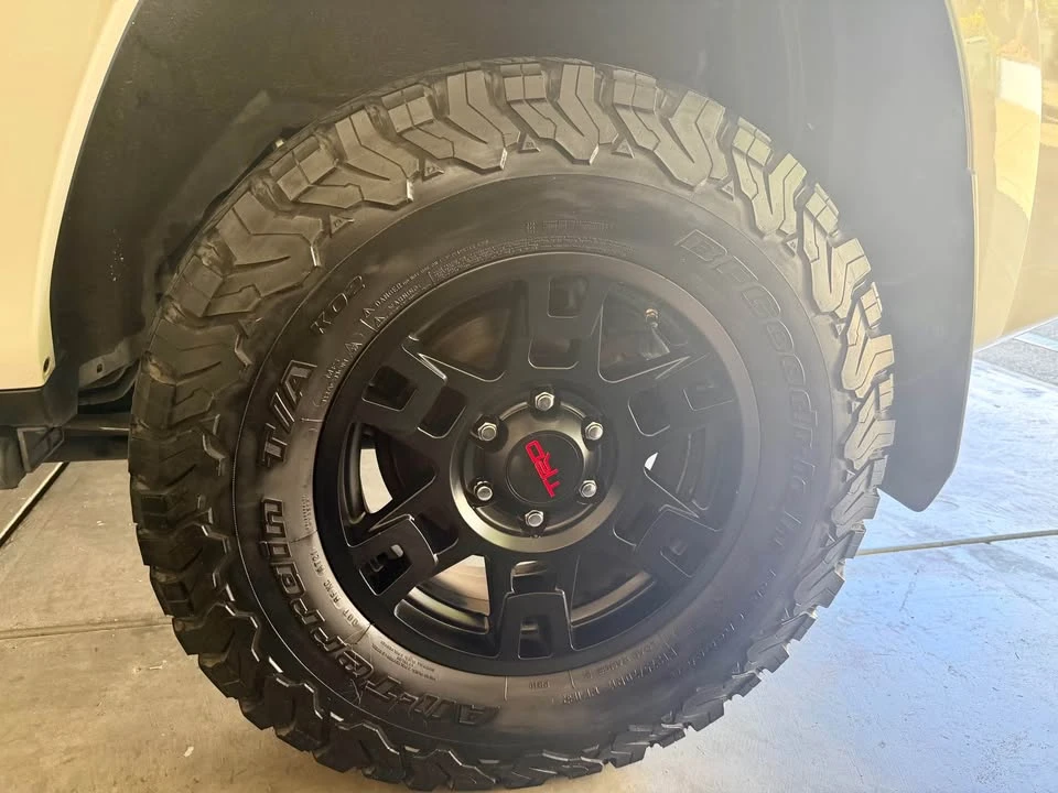 2017 Toyota 4Runner 5th Gen - Image 19 of 20