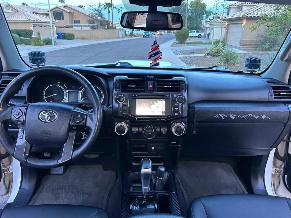 2017 Toyota 4Runner 5th Gen - Image 15 of 19