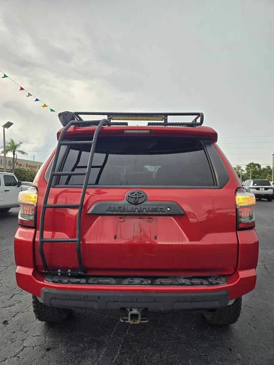 2017 Toyota 4Runner 5th Gen - Image 6 of 16