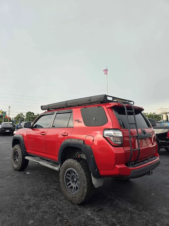 2017 Toyota 4Runner 5th Gen - Image 7 of 16