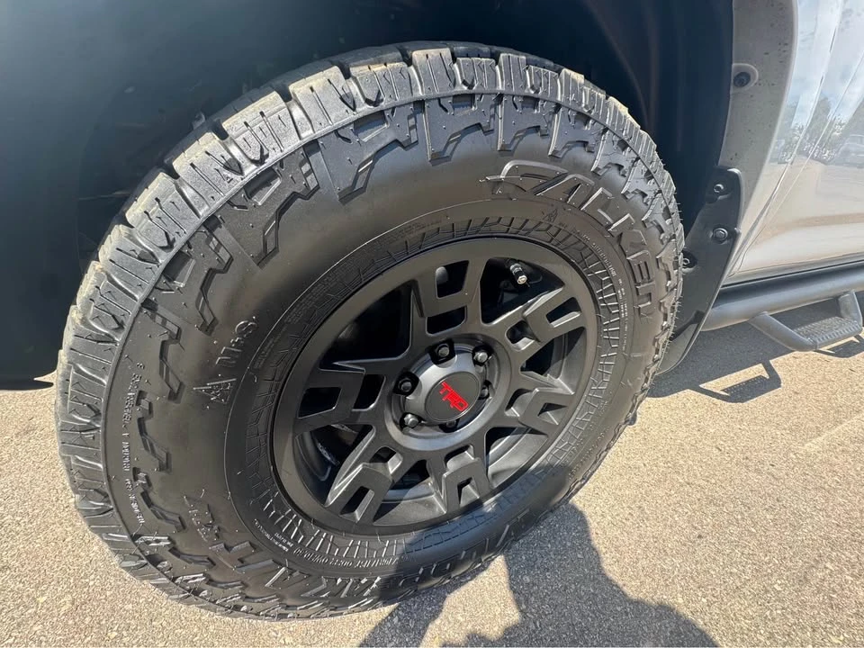 2017 Toyota 4Runner 5th Gen - Image 10 of 10