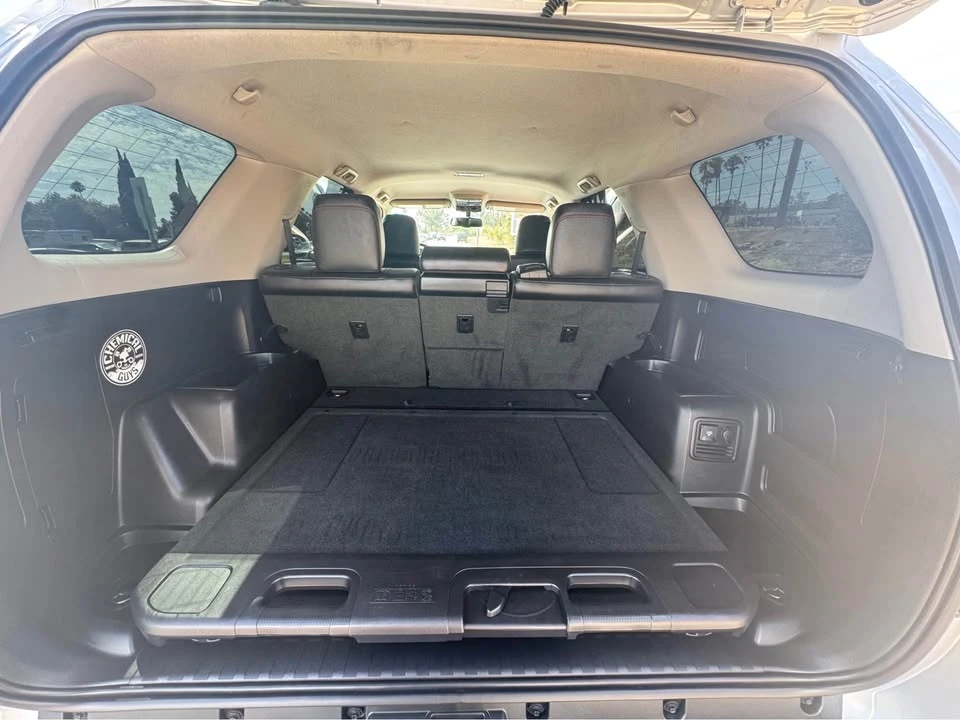 2017 Toyota 4Runner 5th Gen - Image 9 of 10