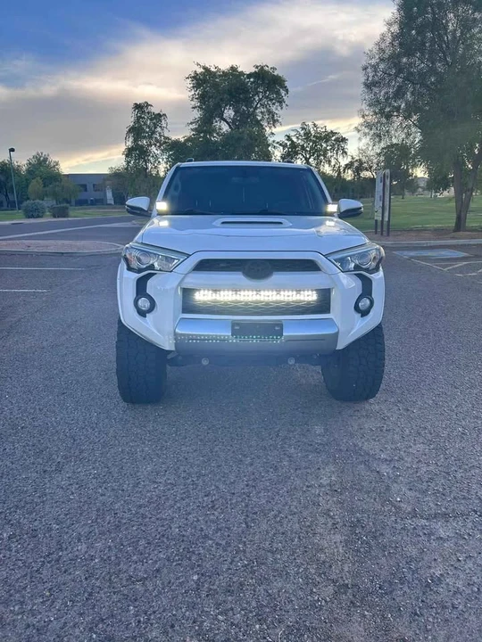 2017 Toyota 4Runner 5th Gen - Image 2 of 12