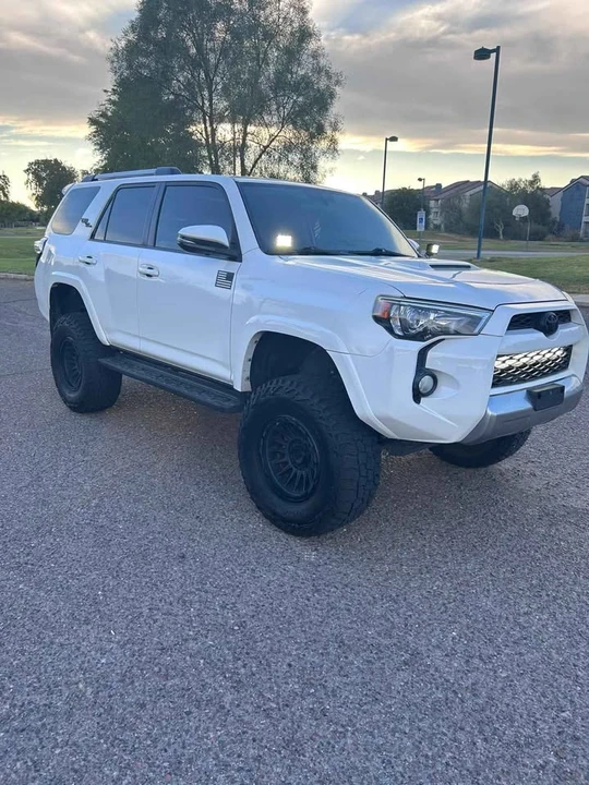 2017 Toyota 4Runner 5th Gen - Image 3 of 12