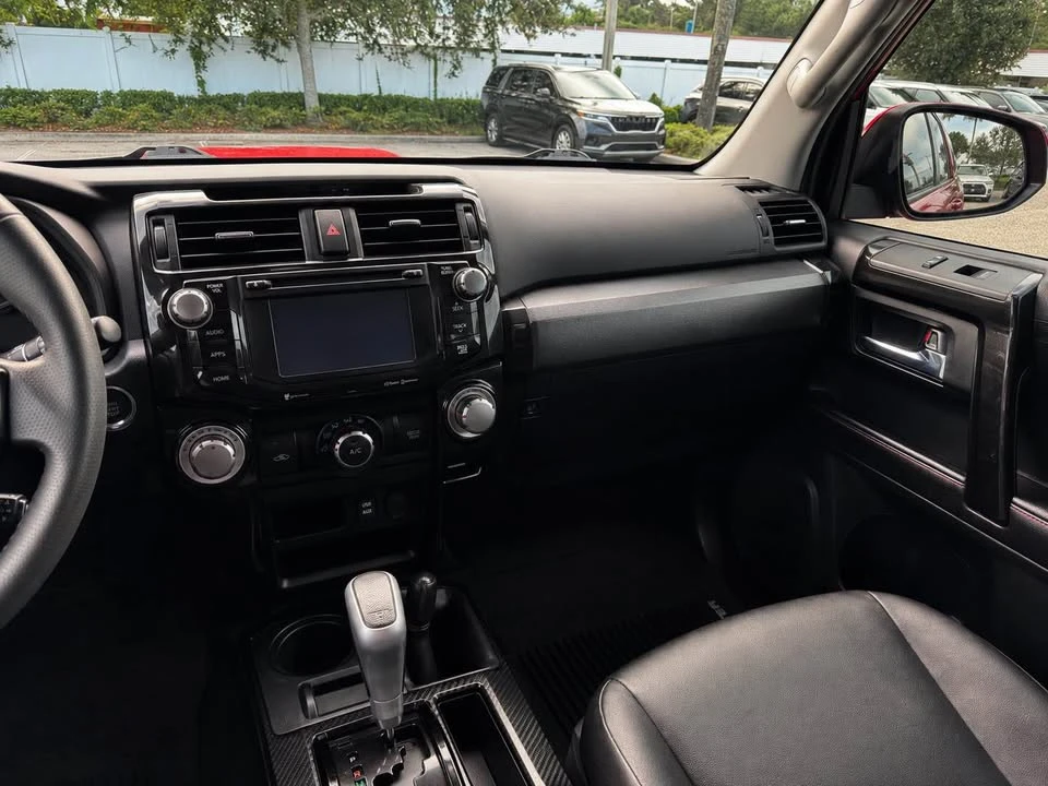 2017 Toyota 4Runner 5th Gen - Image 14 of 15