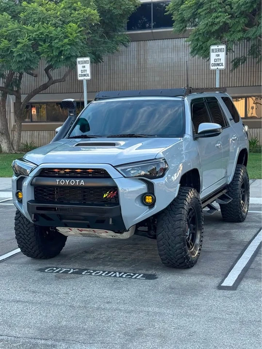 2017 Toyota 4Runner 5th Gen - Image 12 of 18
