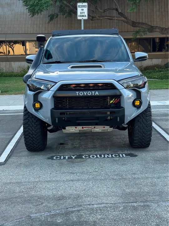 2017 Toyota 4Runner 5th Gen - Image 15 of 18