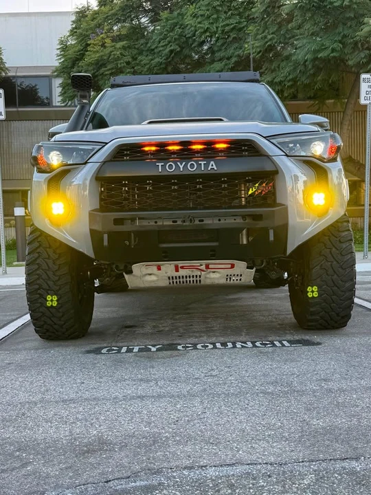 2017 Toyota 4Runner 5th Gen - Image 8 of 18