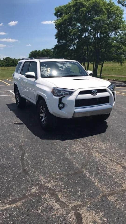 2017 Toyota 4Runner 5th Gen - Image 2 of 8