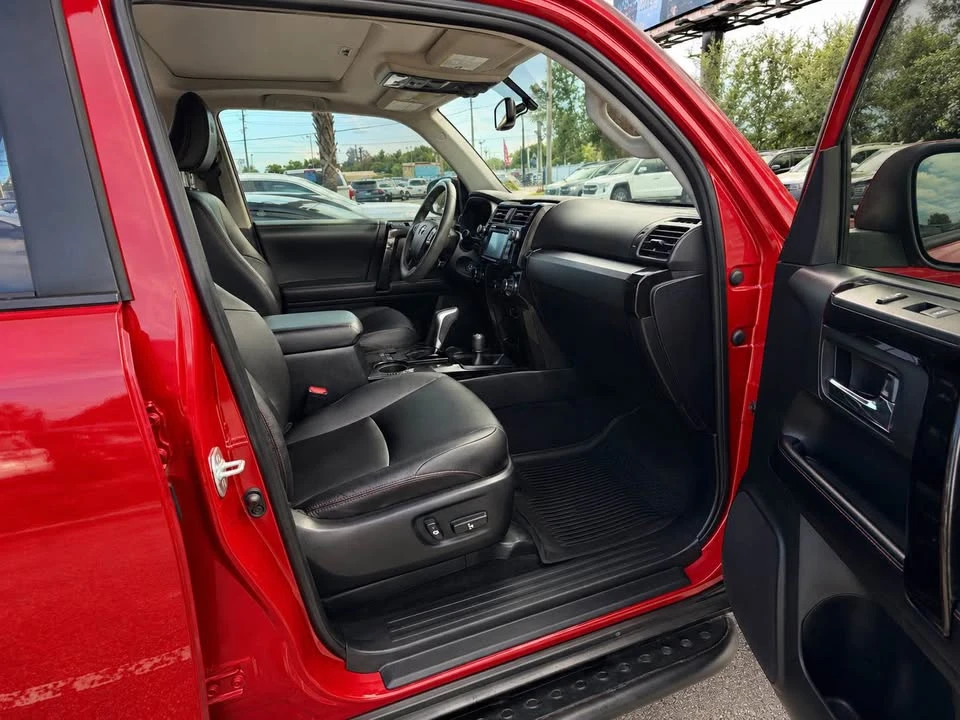 2017 Toyota 4Runner 5th Gen - Image 13 of 15