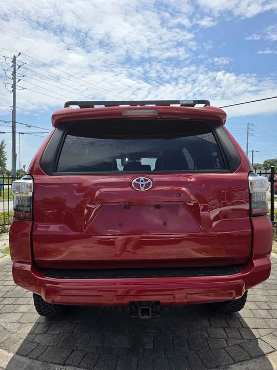 2017 Toyota 4Runner 5th Gen - Image 4 of 10