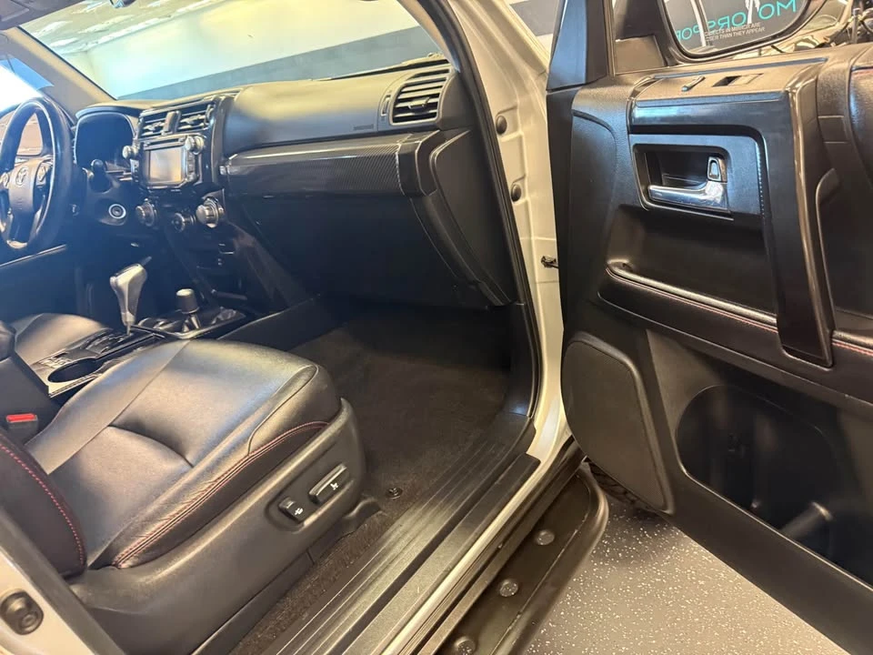2017 Toyota 4Runner 5th Gen - Image 17 of 20