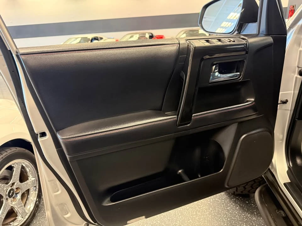 2017 Toyota 4Runner 5th Gen - Image 10 of 20