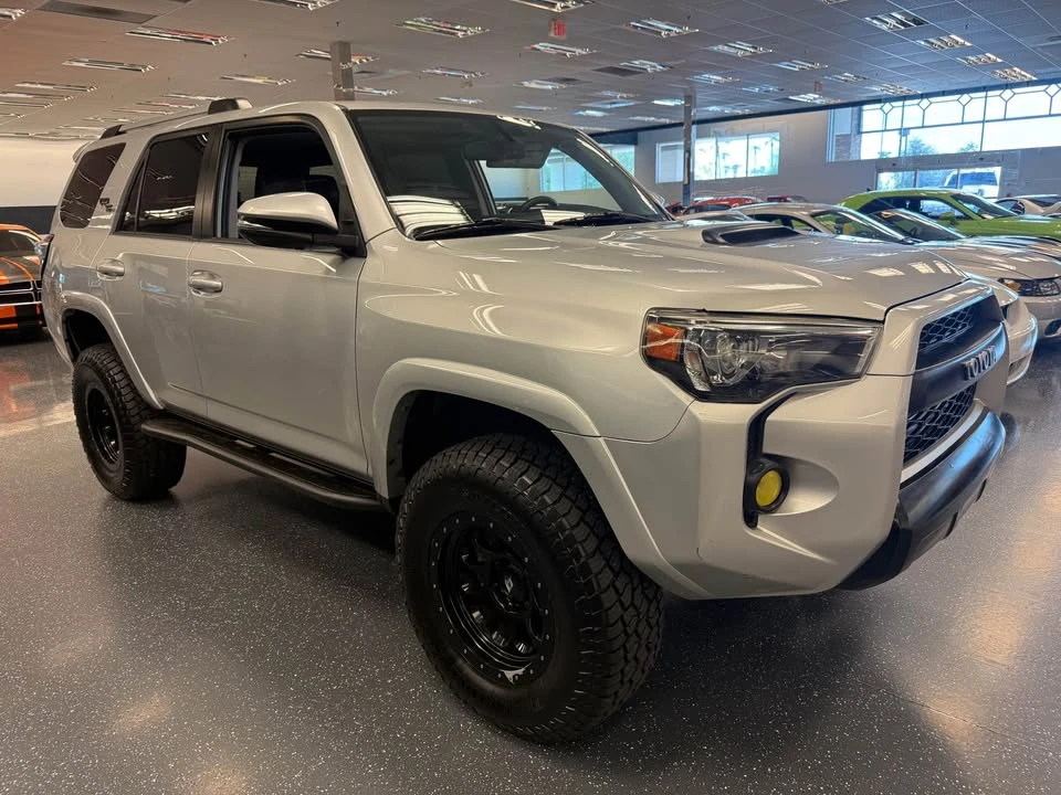 2017 Toyota 4Runner 5th Gen - Image 4 of 20