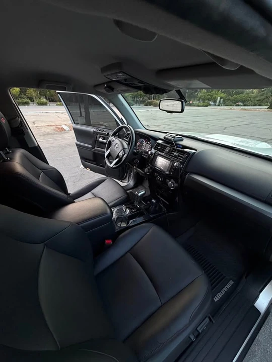 2017 Toyota 4Runner 5th Gen - Image 8 of 9