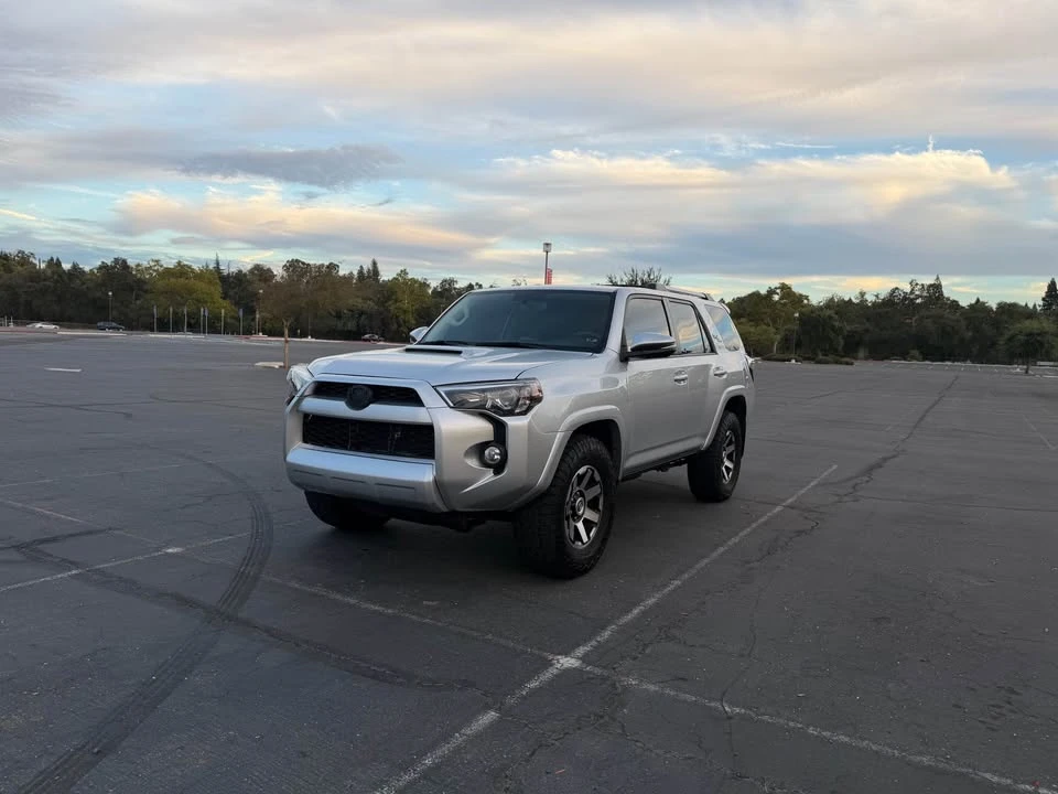 2017 Toyota 4Runner 5th Gen - Image 3 of 9