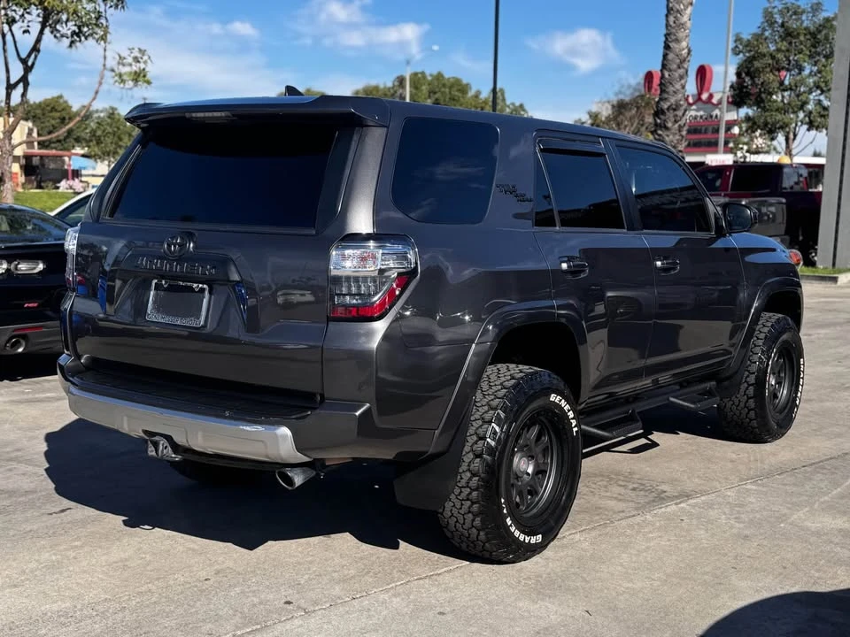 2017 Toyota 4Runner 5th Gen - Image 17 of 19