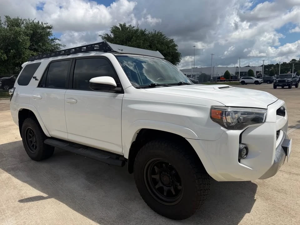 2017 Toyota 4Runner 5th Gen - Image 7 of 21