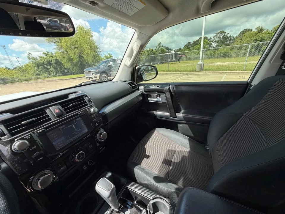 2017 Toyota 4Runner 5th Gen - Image 15 of 21