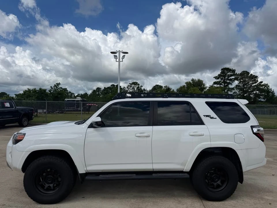 2017 Toyota 4Runner 5th Gen - Image 2 of 21