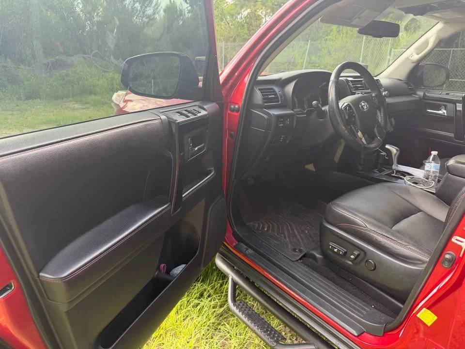 2017 Toyota 4Runner 5th Gen - Image 9 of 13
