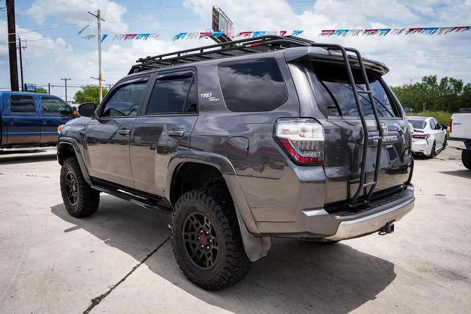 2017 Toyota 4Runner 5th Gen - Image 8 of 19