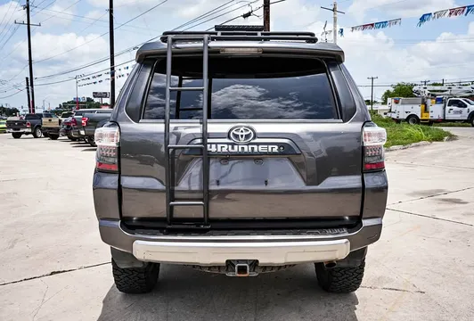 2017 Toyota 4Runner TRD Off-Road Sport Utility 4D